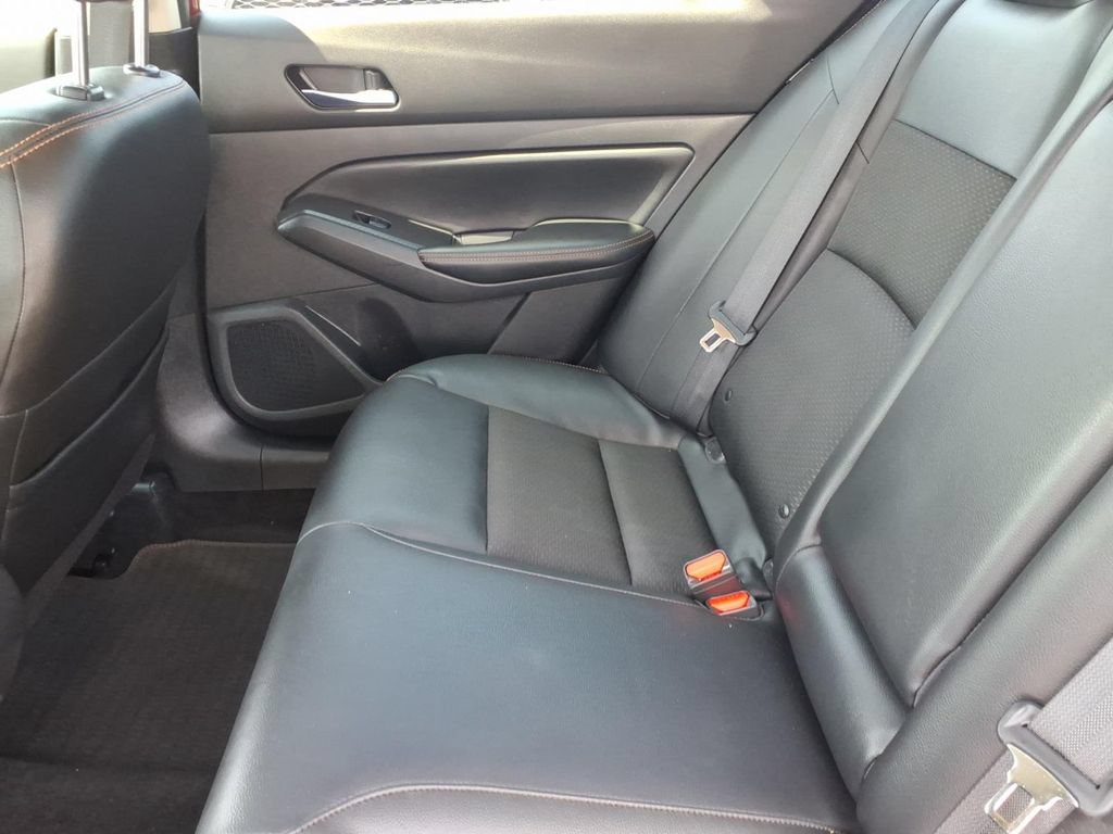 Used 2020 Nissan Altima 2.5 SR w/ Premium Package FWD image 17