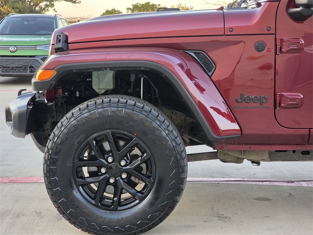 Used 2021 Jeep Gladiator Sport image 5