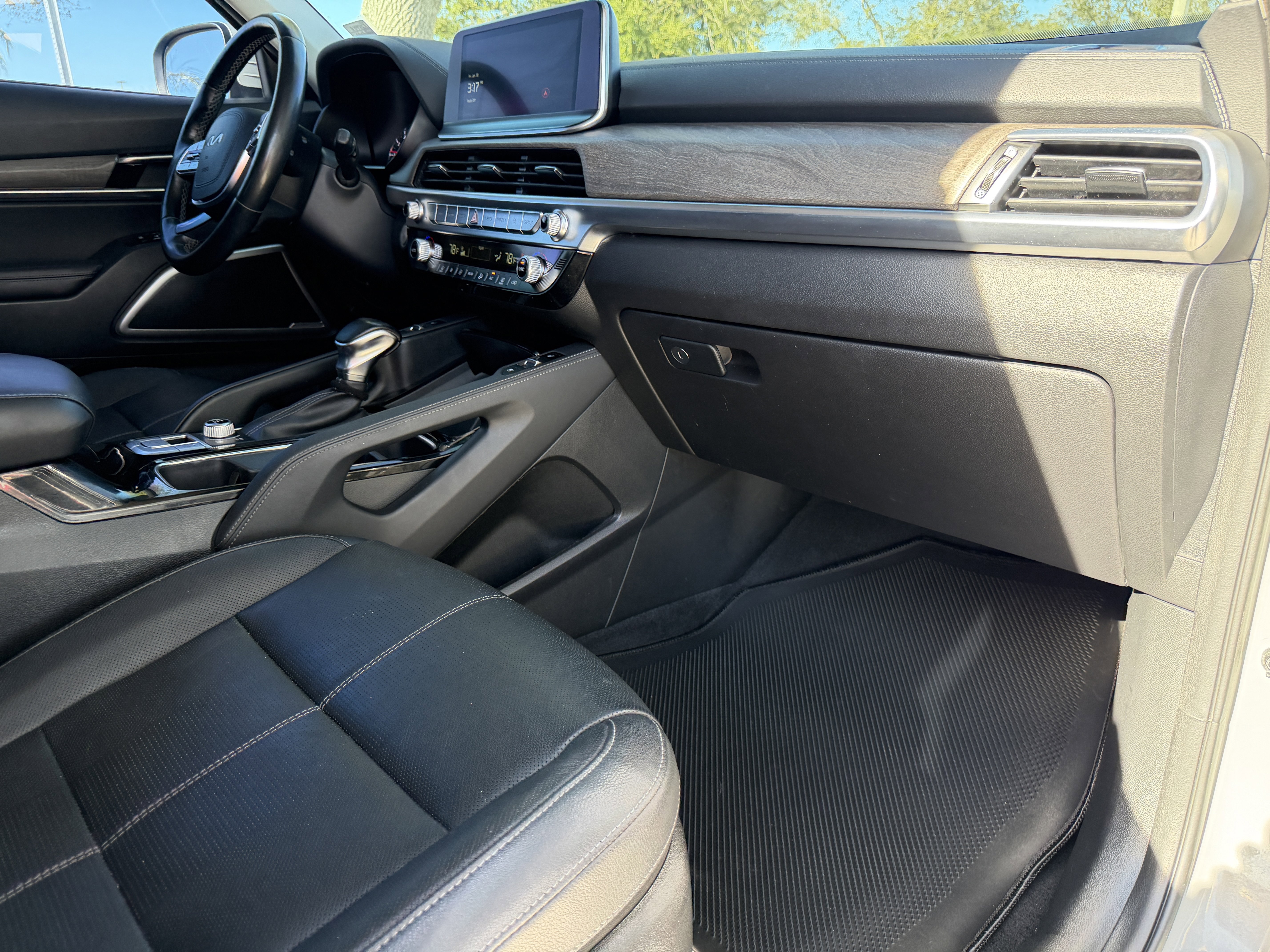 Certified 2022 Kia Telluride EX w/ EX Premium Package image 13