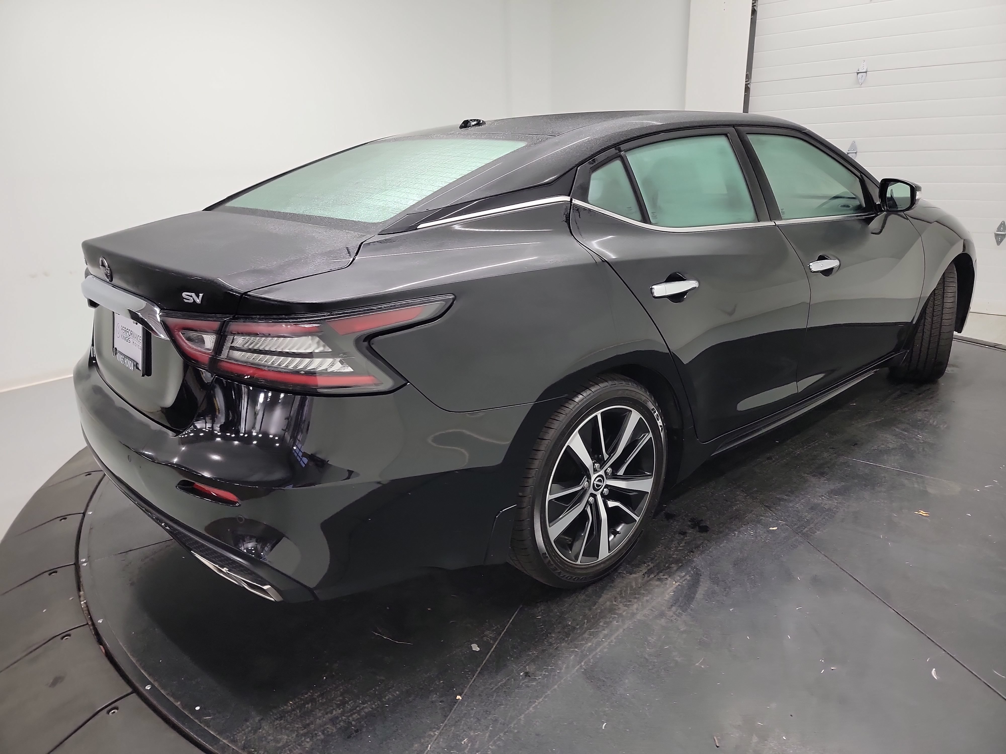 Used 2023 Nissan Maxima SV w/ Floor Mat Group FWD image 9