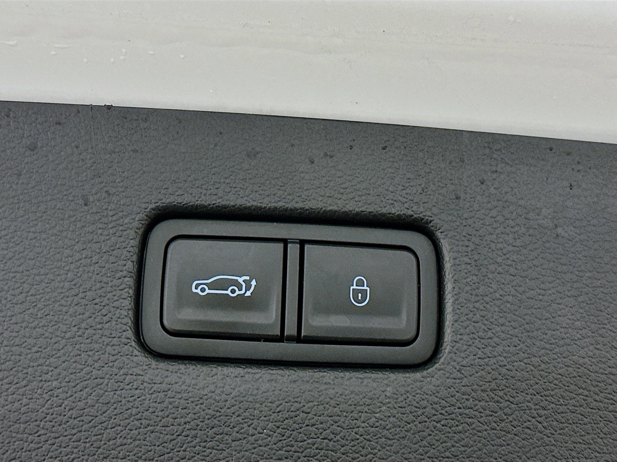 Used 2025 Genesis GV80 2.5T Standard AWD/4WD image 31