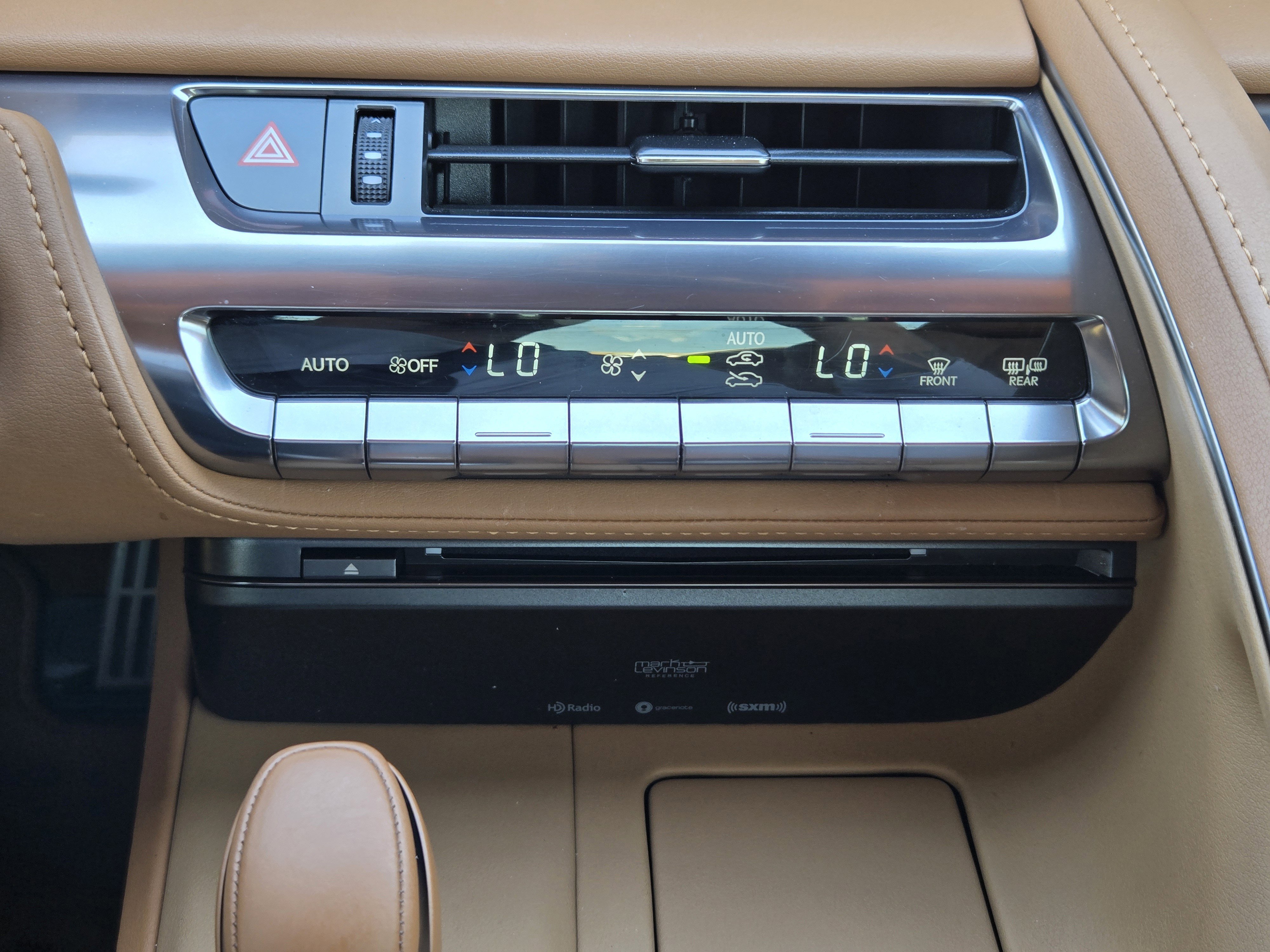 Used 2018 Lexus LC 500 Coupe image 27