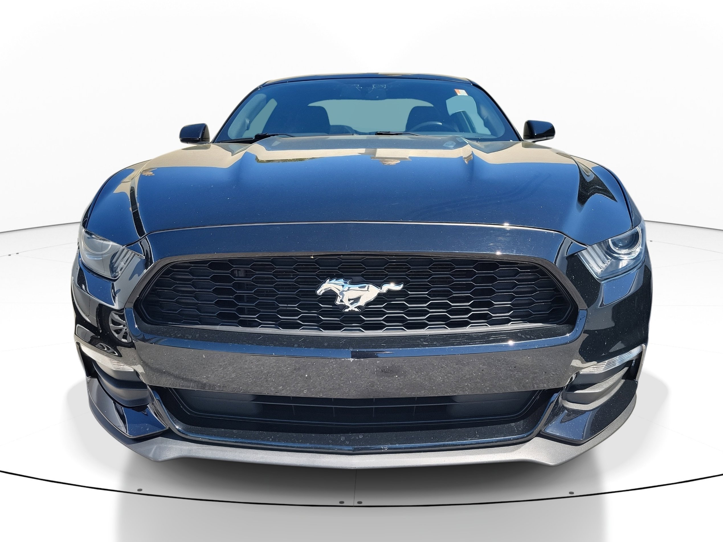 Used 2016 Ford Mustang Coupe video 2