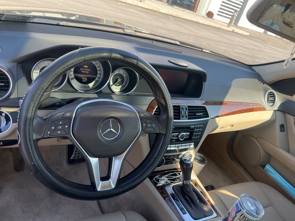 Used 2013 Mercedes-Benz C 250 Sedan image 8