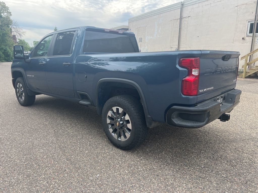 Used 2025 Chevrolet Silverado 2500 Custom w/ Custom Value Package AWD/4WD image 4