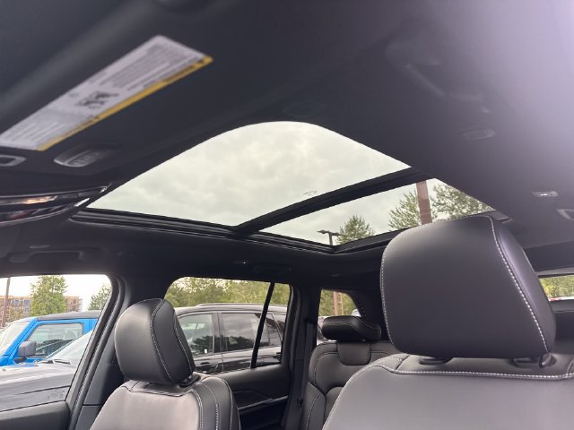 New 2027 Jeep Grand Cherokee Limited AWD/4WD image 27