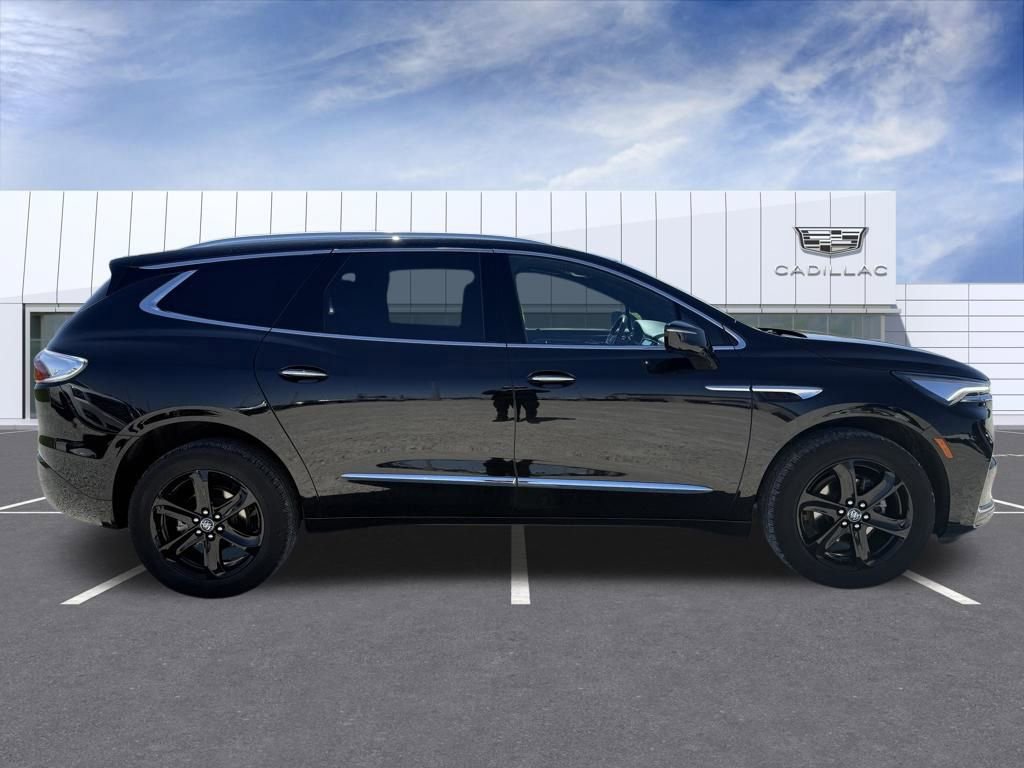 Used 2024 Buick Enclave Essence w/ Experience Buick Package FWD image 2