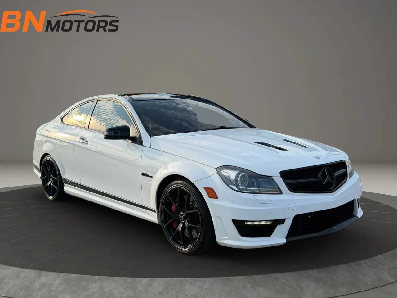 Used 2015 Mercedes-Benz C 63 AMG Coupe image 4