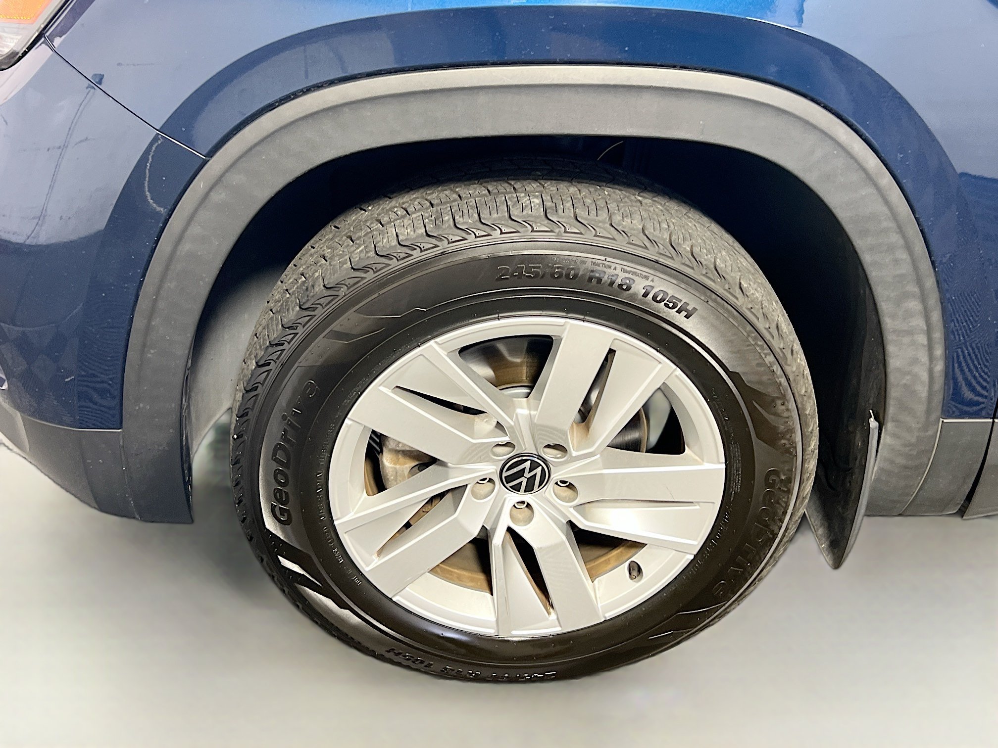 Used 2021 Volkswagen Atlas S FWD image 13