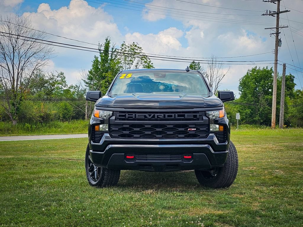 Used 2025 Chevrolet Silverado 1500 Custom Trail Boss AWD/4WD image 10