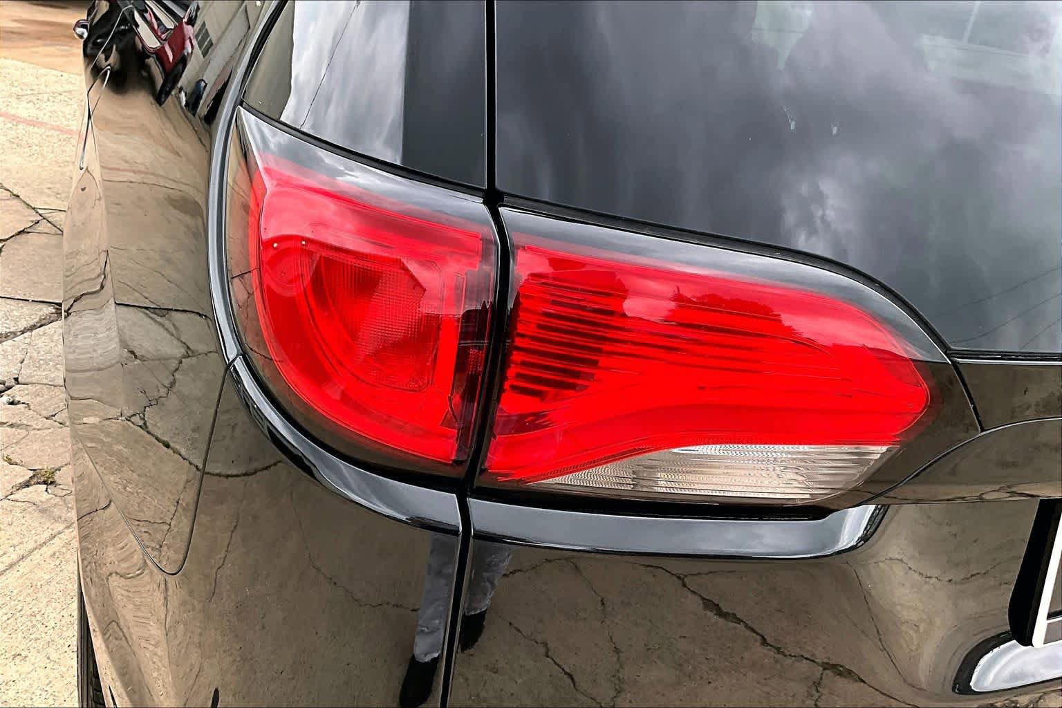 Used 2020 Chrysler Pacifica Touring-L Plus image 27