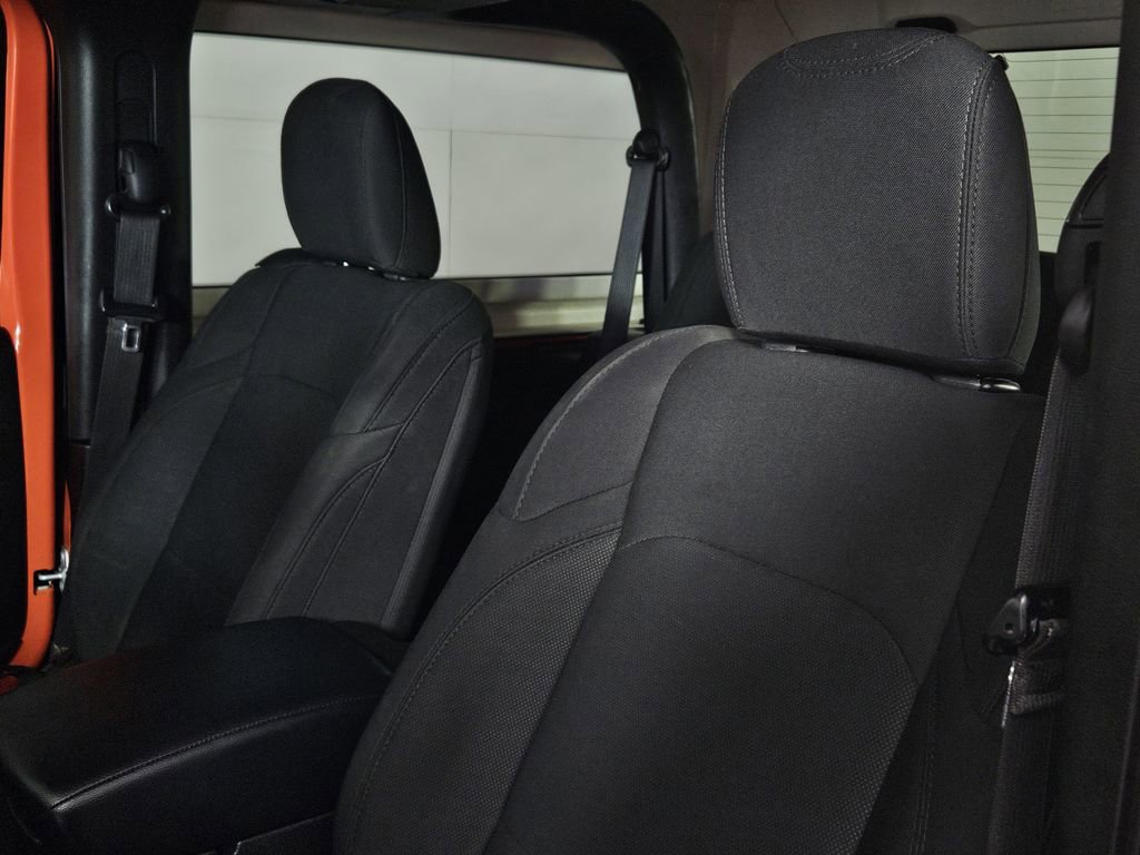 Used 2020 Jeep Wrangler Sport image 22