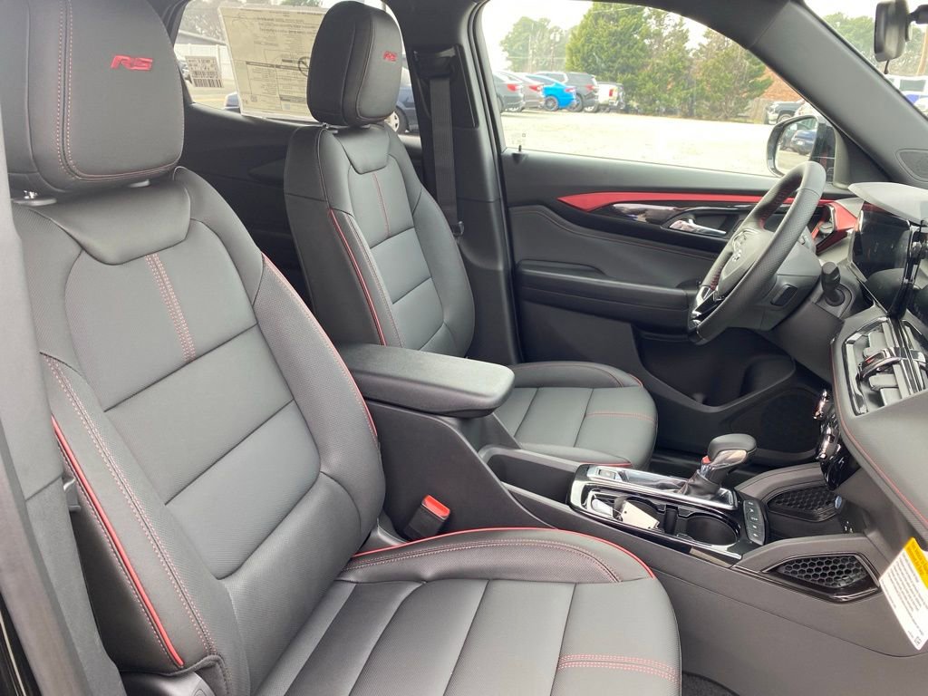 New 2026 Chevrolet TrailBlazer RS w/ Driver Confidence Package FWD image 22