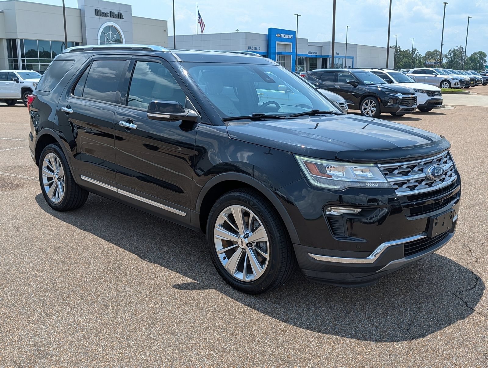Used 2019 Ford Explorer Limited w/ Ford Safe & Smart Package FWD image 7