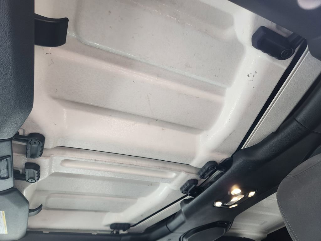 Used 2023 Jeep Gladiator Sport image 12