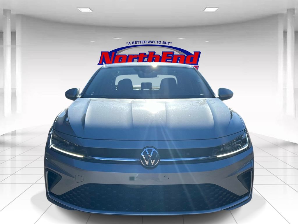 Used 2025 Volkswagen Jetta S image 8