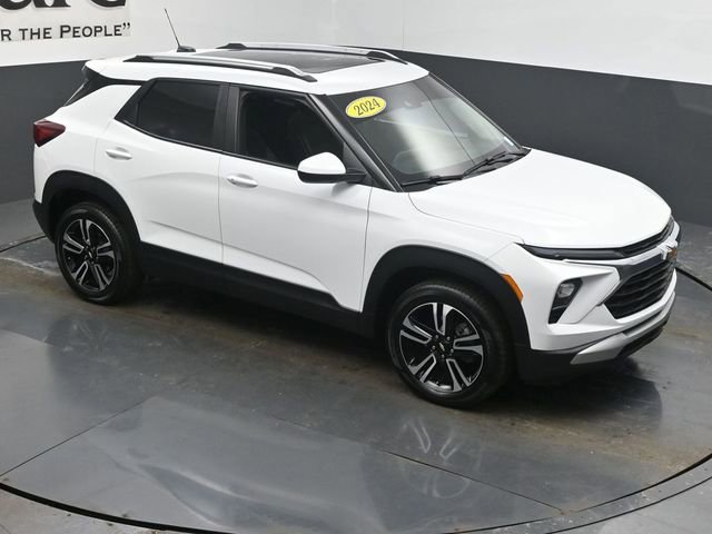 Used 2024 Chevrolet TrailBlazer LT w/ Convenience Package image 37