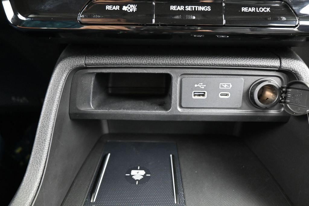 Used 2024 Honda Pilot Touring image 30