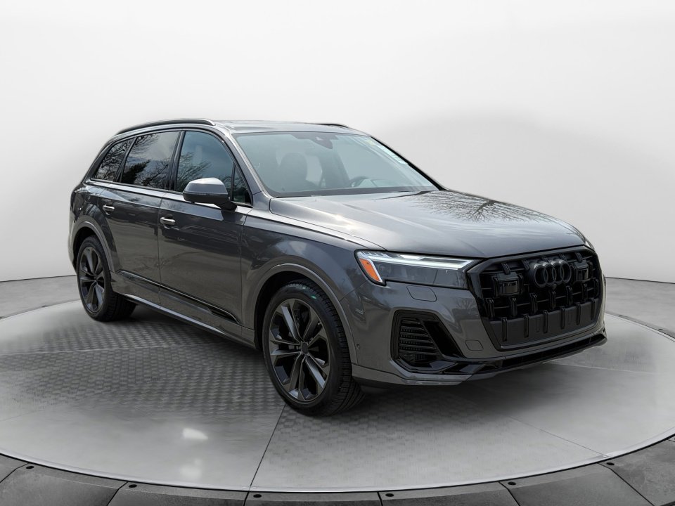 New 2026 Audi Q7 3.0T Premium Plus