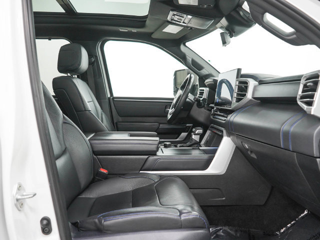 Used 2022 Toyota Tundra Platinum AWD/4WD image 12