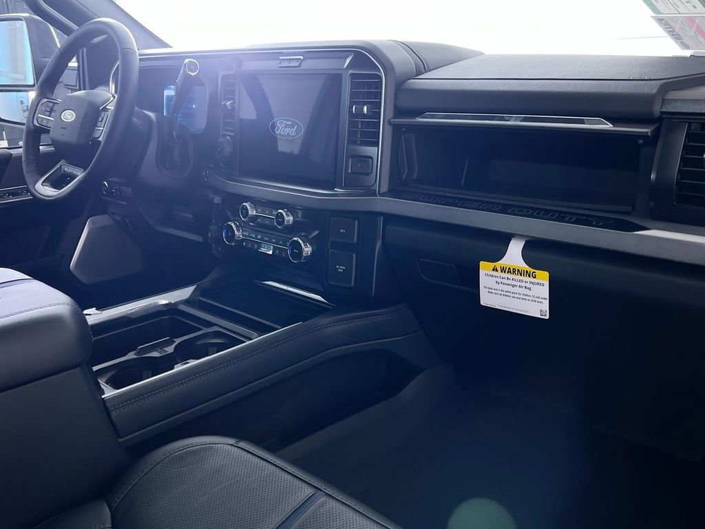 New 2026 Ford F250 Platinum image 32