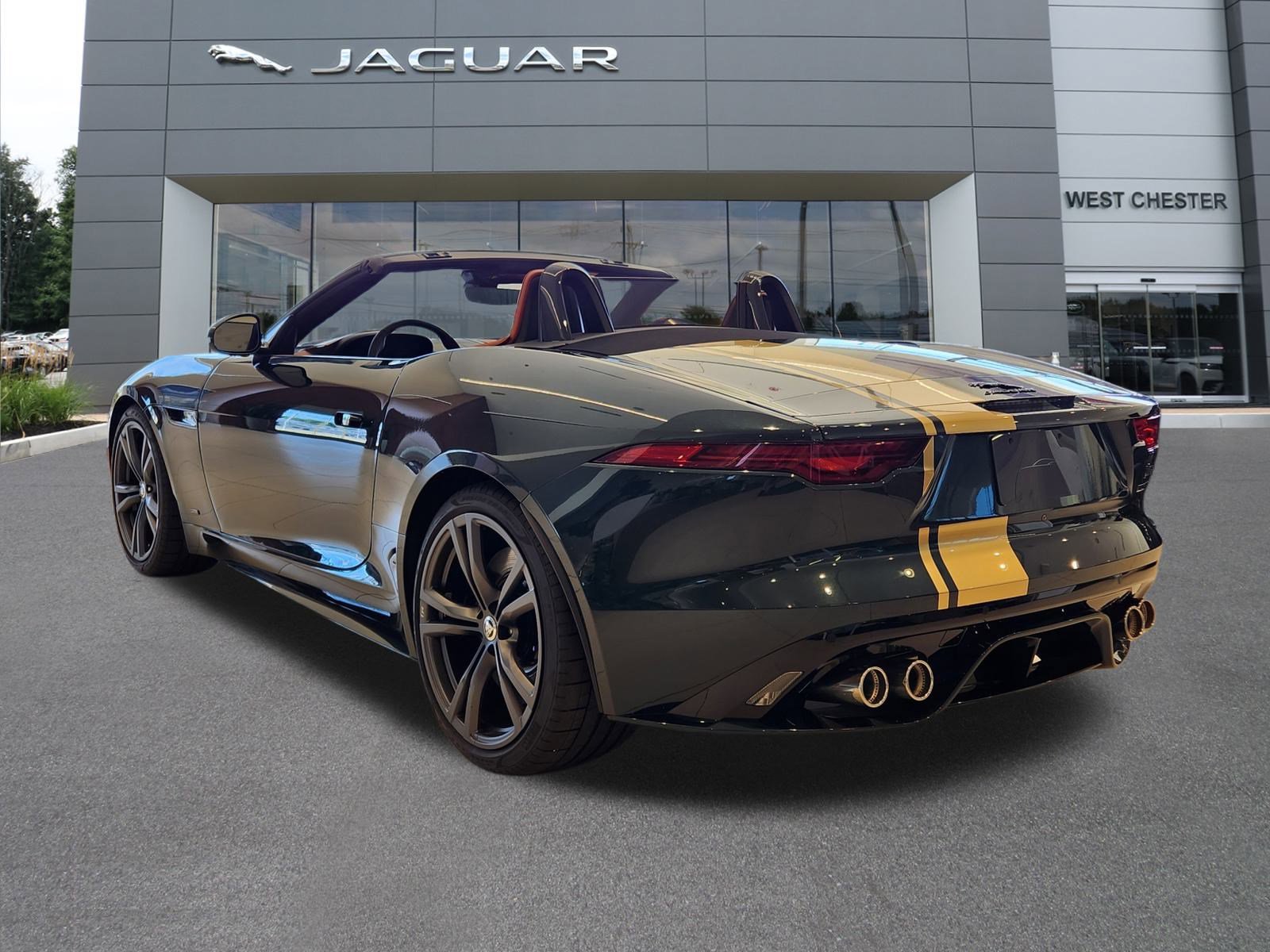 New 2024 Jaguar F-TYPE R image 3