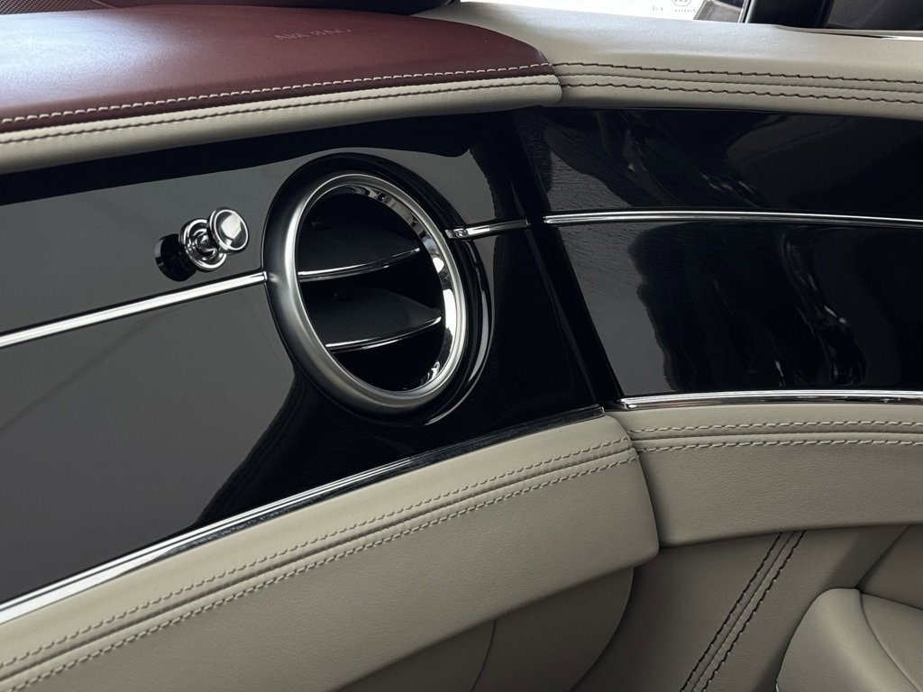Certified 2024 Bentley Continental GT image 20