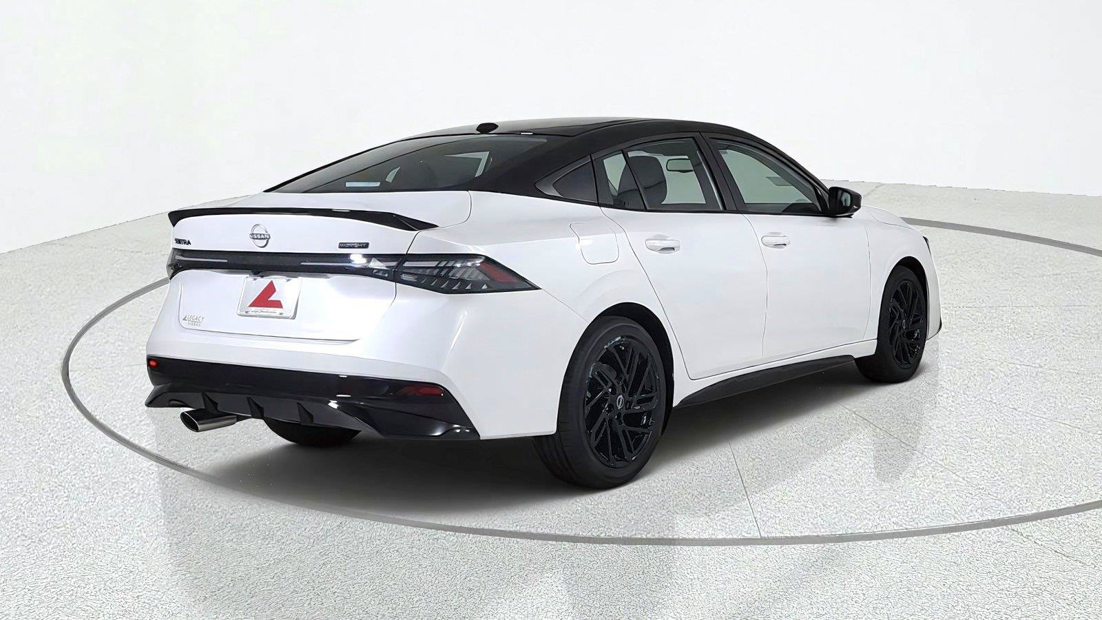 New 2027 Nissan Sentra SR w/ SR Premium Package FWD image 6