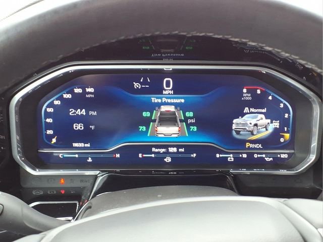 Used 2025 Chevrolet Silverado 2500 LT w/ Convenience Package image 9