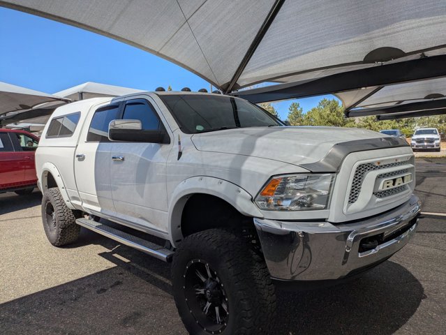 Used 2017 RAM 2500 SLT image 3
