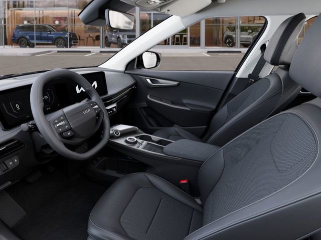 New 2025 Kia EV6 Light w/ Light LR Technology Package RWD image 17