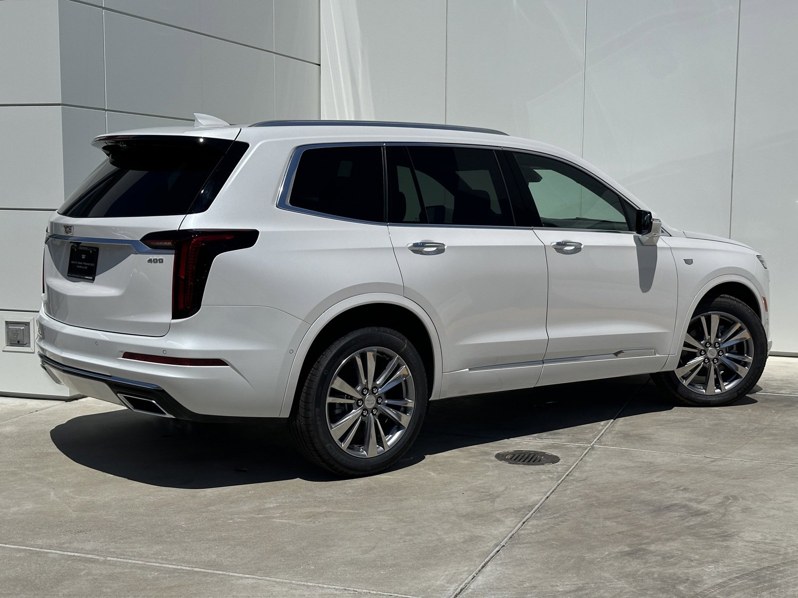 New 2025 Cadillac XT6 Premium Luxury w/ Platinum Package image 7