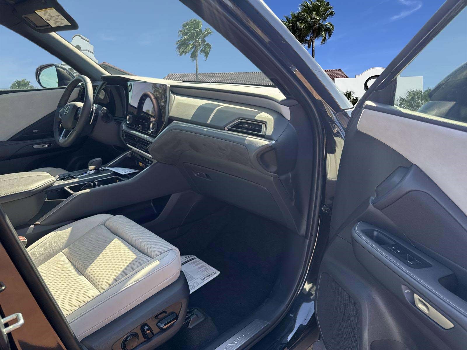 New 2025 Lexus TX 350 AWD w/ Technology Package image 15