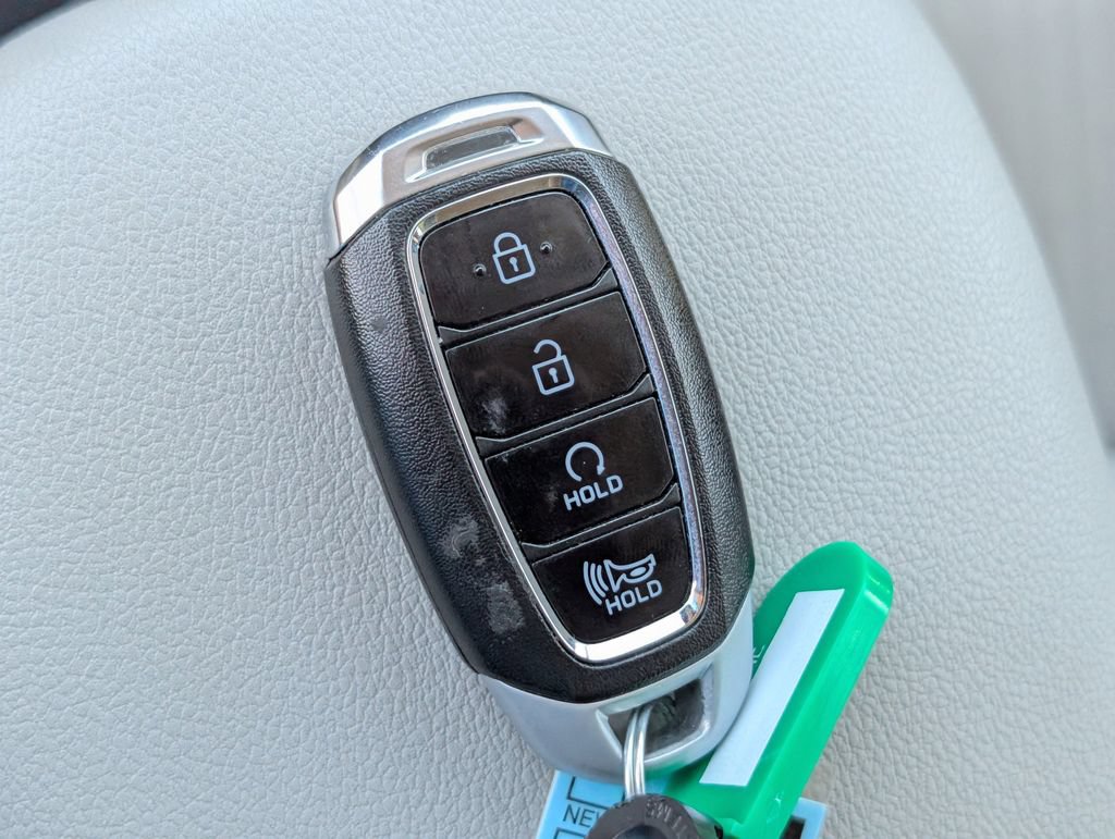 Used 2022 Hyundai Kona SEL FWD image 30