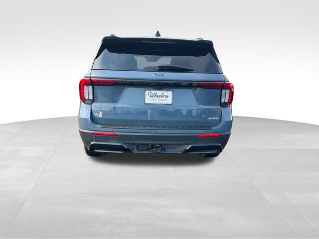 Used 2026 Ford Explorer ST-Line w/ ST-Line Street Pack AWD/4WD image 4