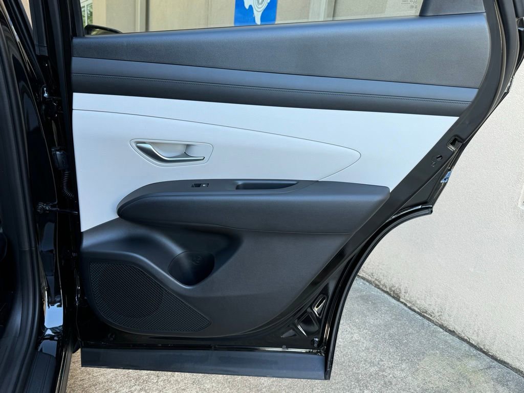 Certified 2025 Hyundai Tucson SEL FWD image 21