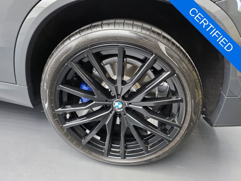 Certified 2024 BMW X5 M60i AWD/4WD image 17