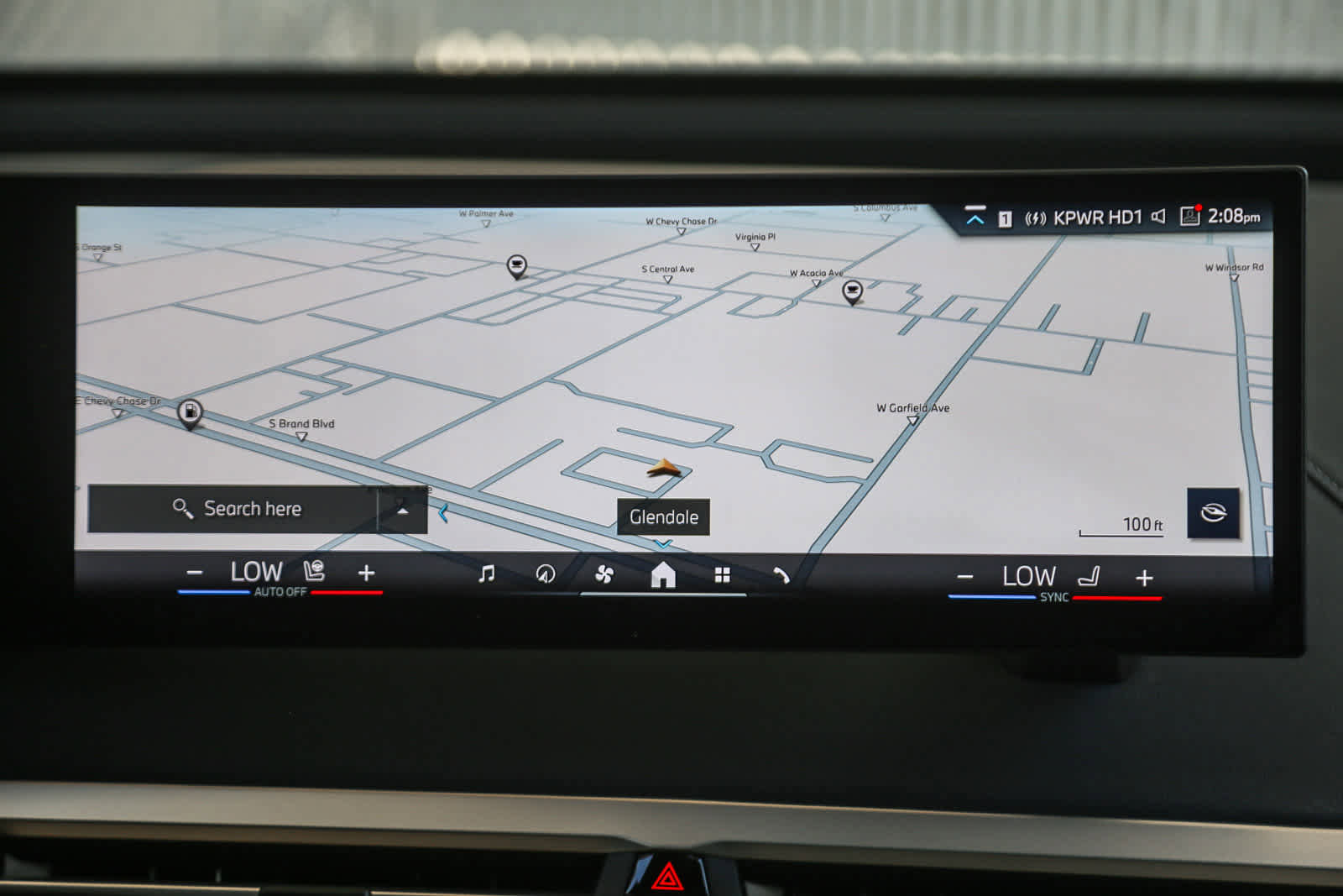 Used 2025 BMW iX xDrive50 image 11