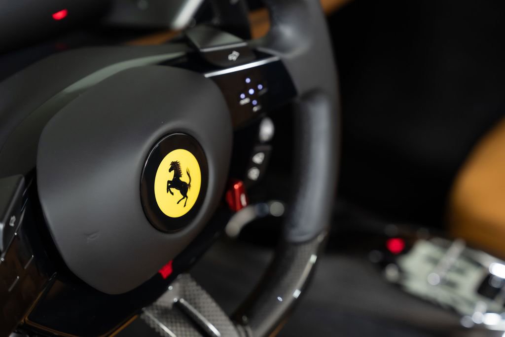 Used 2025 Ferrari 296 GTS image 31