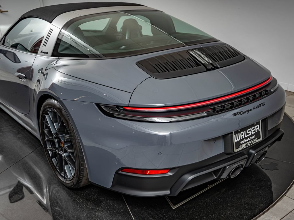 Certified 2026 Porsche 911 Targa 4 GTS AWD/4WD image 23