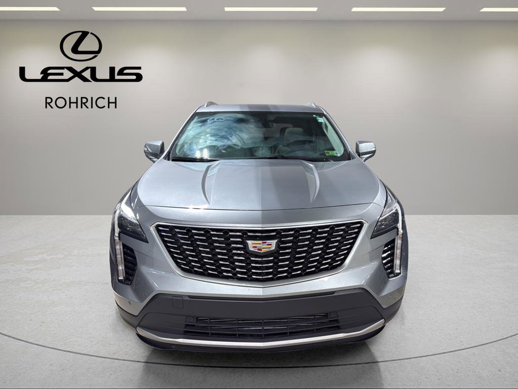 Used 2023 Cadillac XT4 Premium Luxury w/ Cold Weather Package image 3