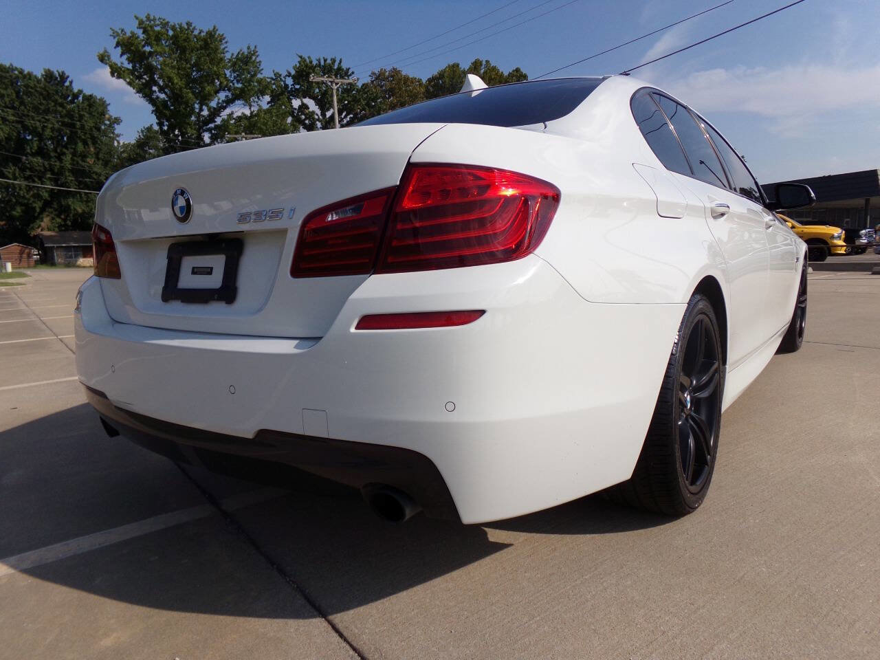 Used 2016 BMW 535i Sedan image 36