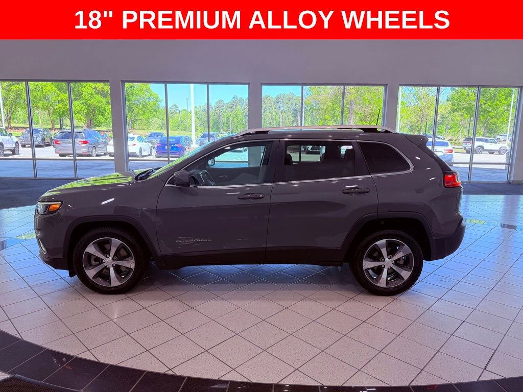 Used 2020 Jeep Cherokee Limited image 4