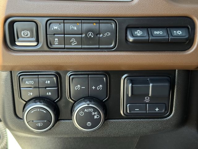 Used 2021 Chevrolet Tahoe High Country AWD/4WD image 23