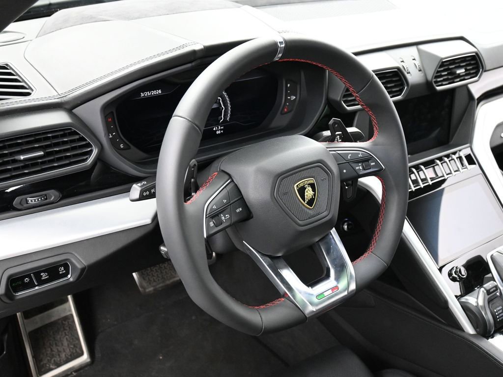 Used 2019 Lamborghini Urus image 16