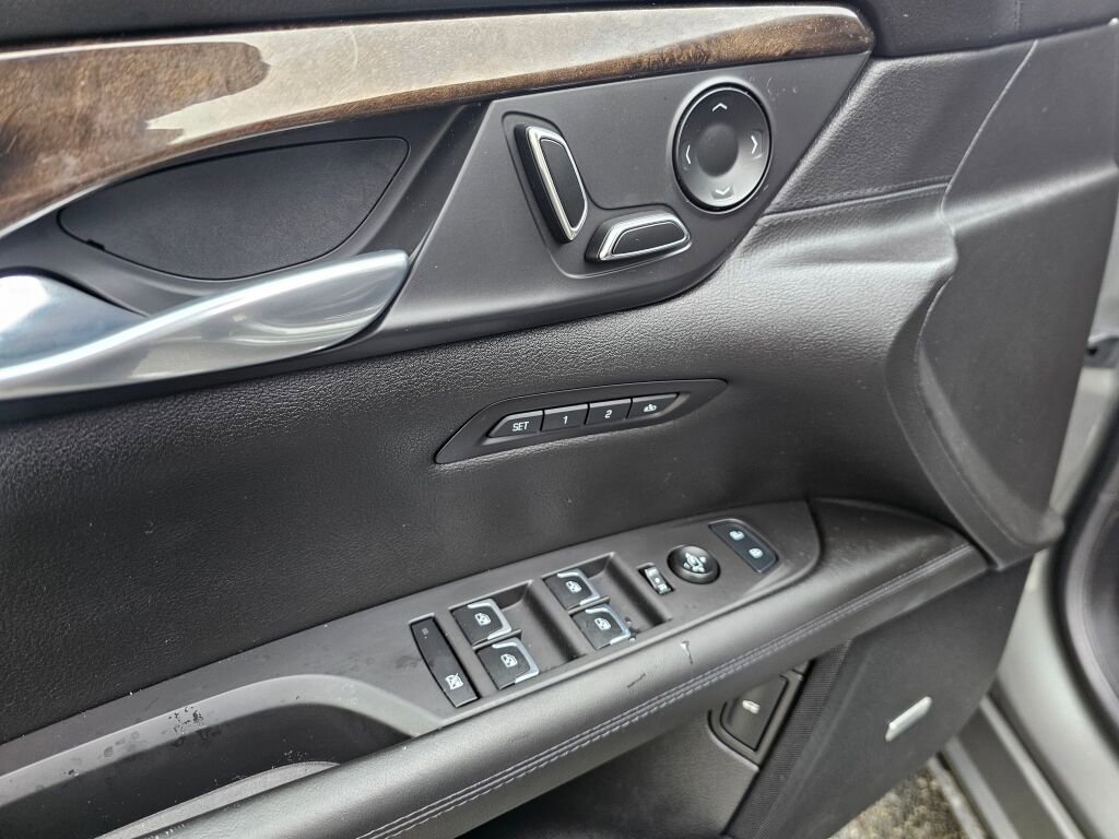 Used 2017 Cadillac CT6 Luxury image 27