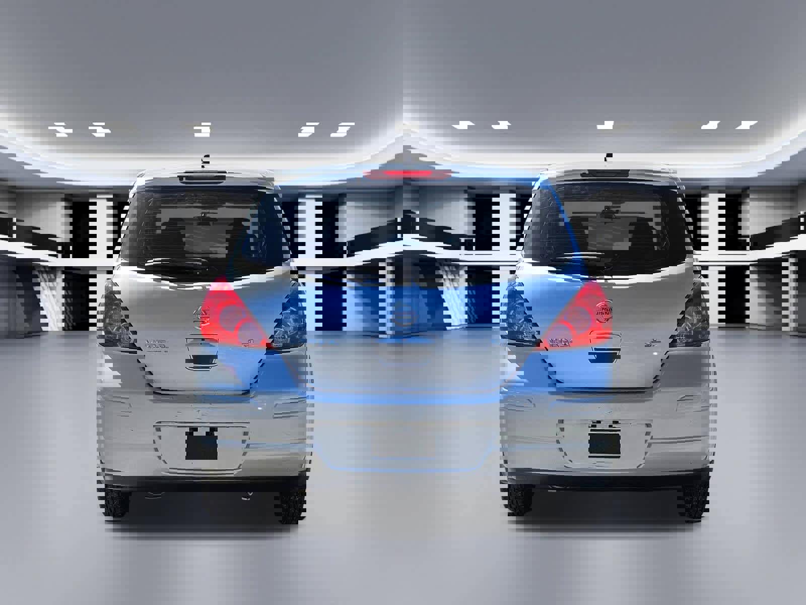 Used 2009 Nissan Versa SL w/ Convenience Pkg image 4