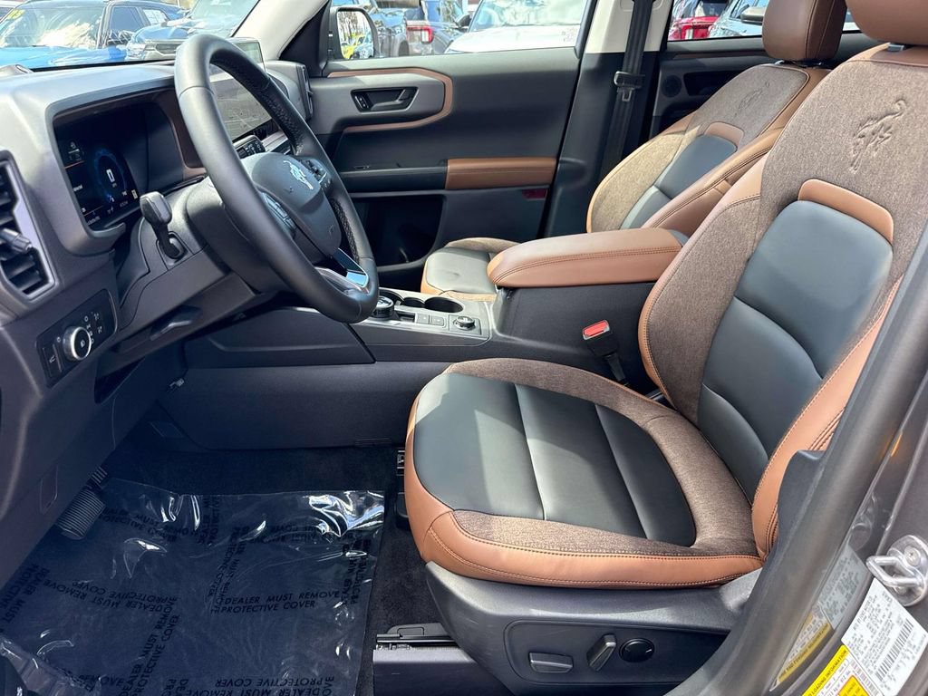 Used 2025 Ford Bronco Sport Outer Banks w/ Outer Banks Tech Package+ AWD/4WD image 23
