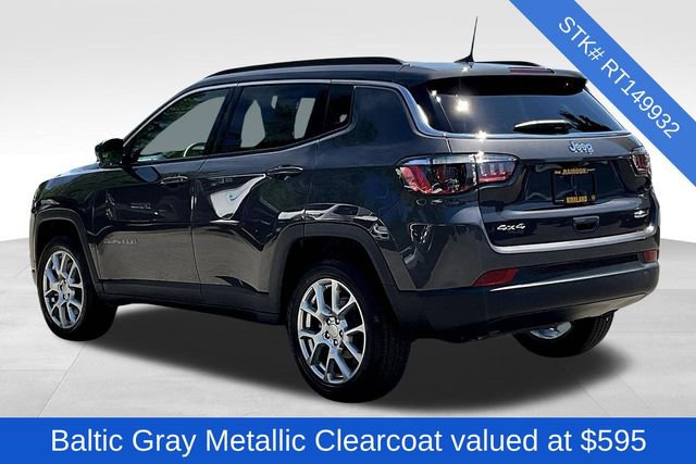 New 2024 Jeep Compass Latitude image 3