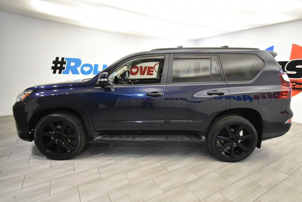 Used 2017 Lexus GX 460 Premium image 2